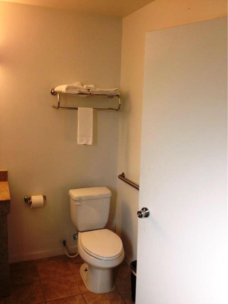 Knights Inn & Suites Seatac Airport Tukwila Dış mekan fotoğraf