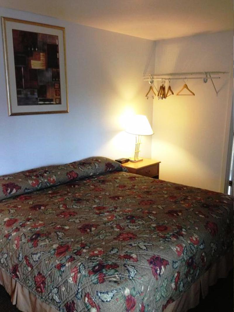 Knights Inn & Suites Seatac Airport Tukwila Dış mekan fotoğraf